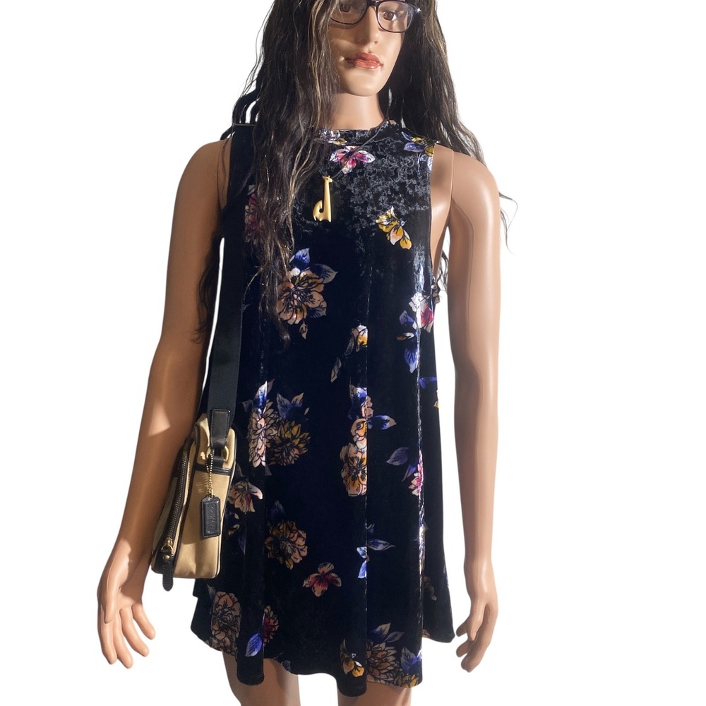 Heart Soul Womens XL Black Floral Crushed Velvet Mock Neck Sleeveless Mini Dress